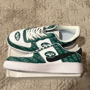 Jets NFL Custom Nike Men’s Green and White Sneakers